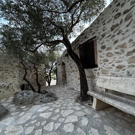 Roba Degli Ulivi Bed & Breakfast Agrigento Eksteriør bilde