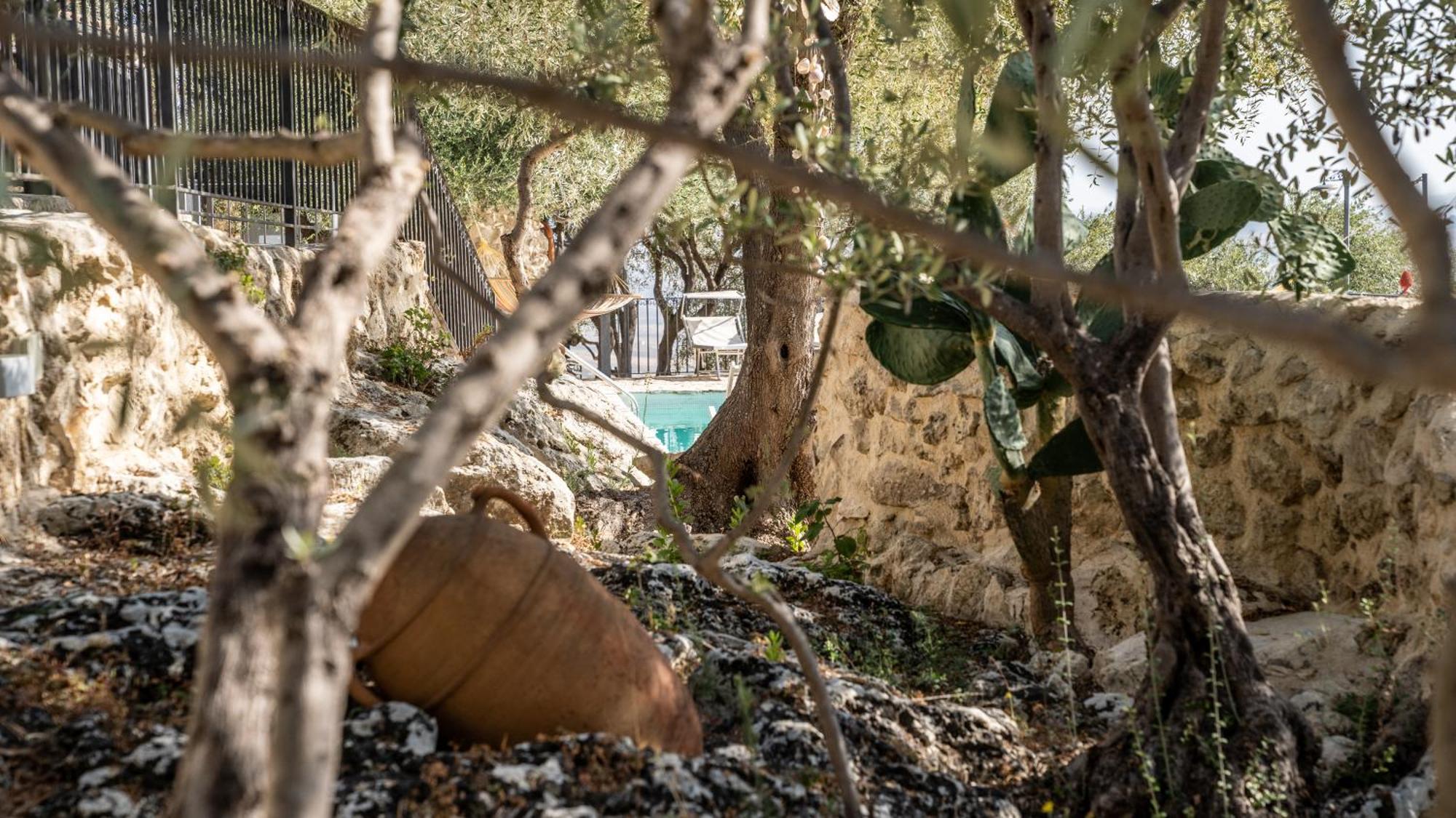 Roba Degli Ulivi Bed & Breakfast Agrigento Eksteriør bilde