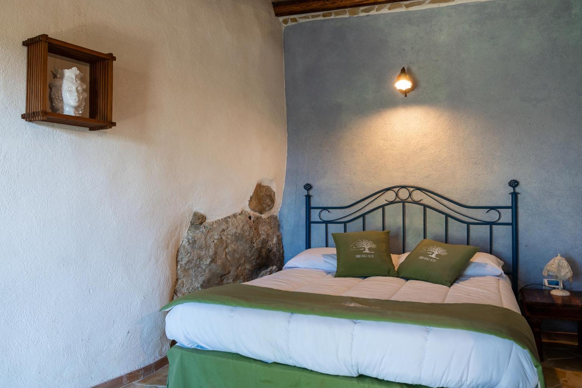 Roba Degli Ulivi Bed & Breakfast Agrigento Eksteriør bilde