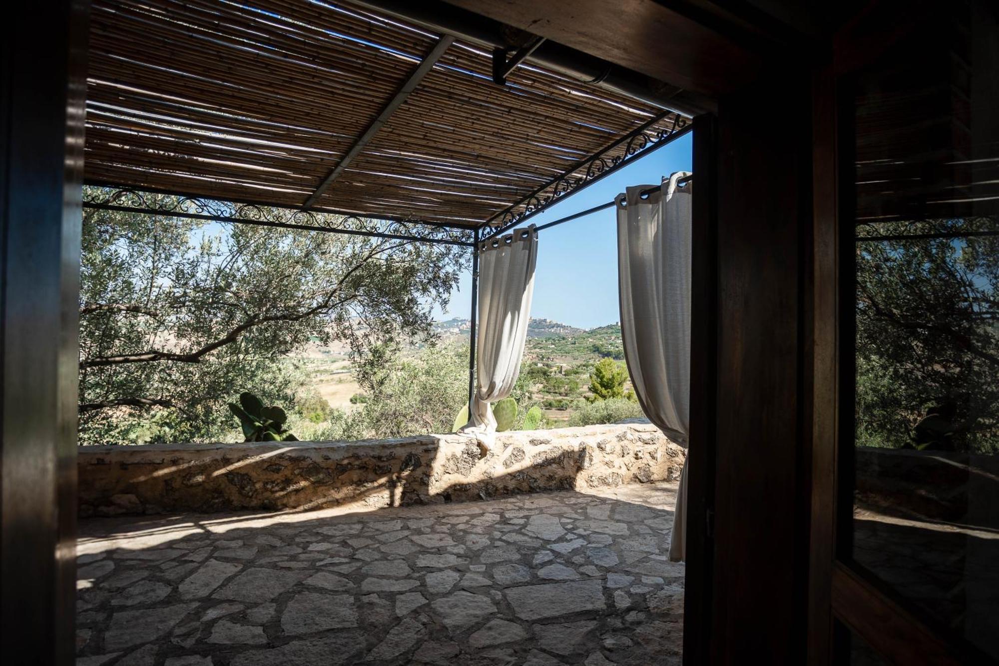 Roba Degli Ulivi Bed & Breakfast Agrigento Eksteriør bilde