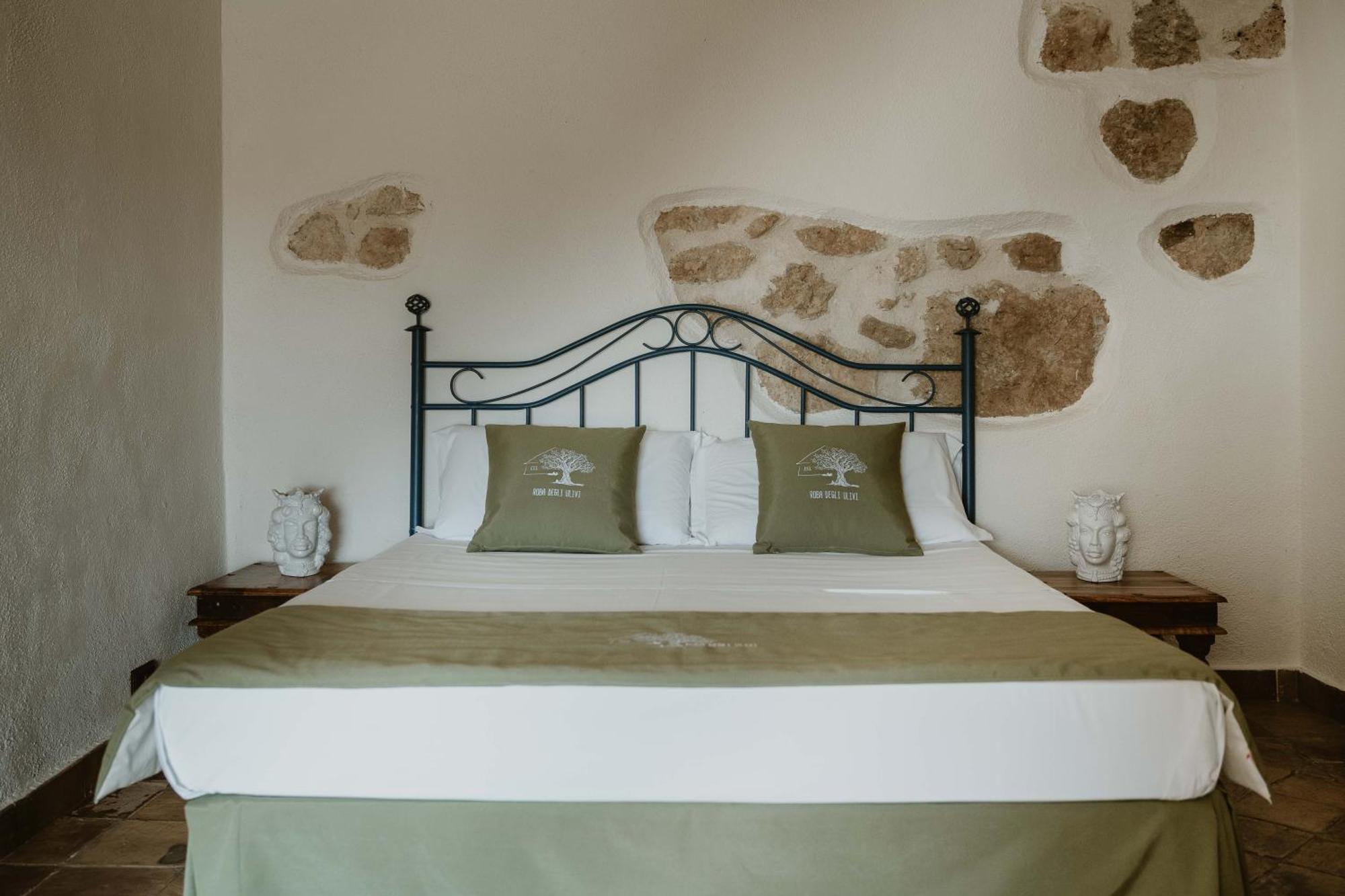 Roba Degli Ulivi Bed & Breakfast Agrigento Eksteriør bilde