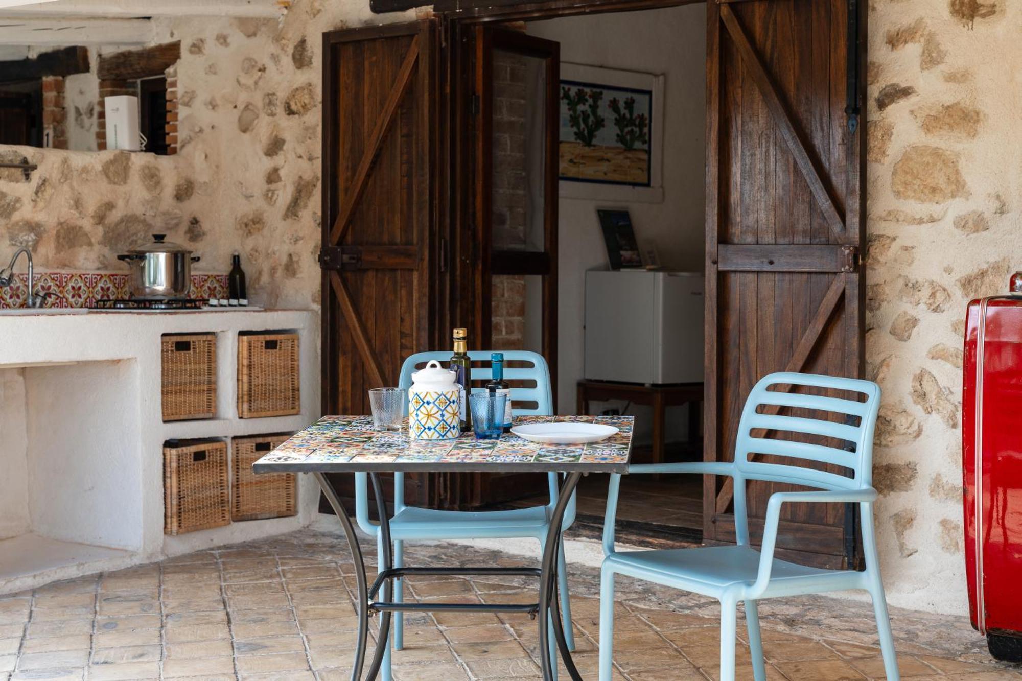Roba Degli Ulivi Bed & Breakfast Agrigento Eksteriør bilde
