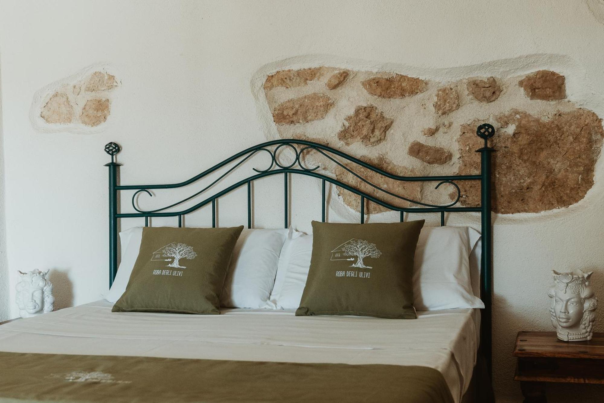 Roba Degli Ulivi Bed & Breakfast Agrigento Eksteriør bilde